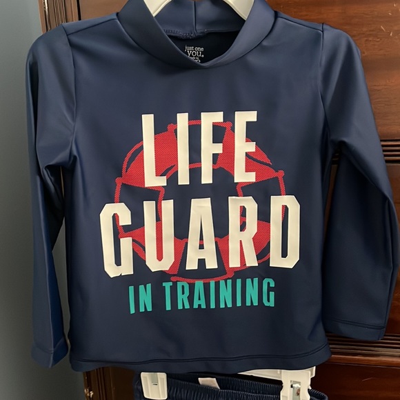 Carter’s boys swim suit size 2T - Picture 2 of 7